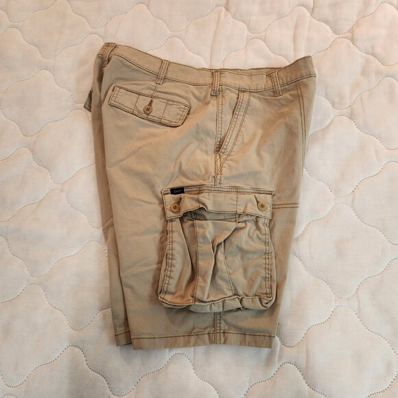 Lee Cargo Shorts size 36 - Picture 4 of 6